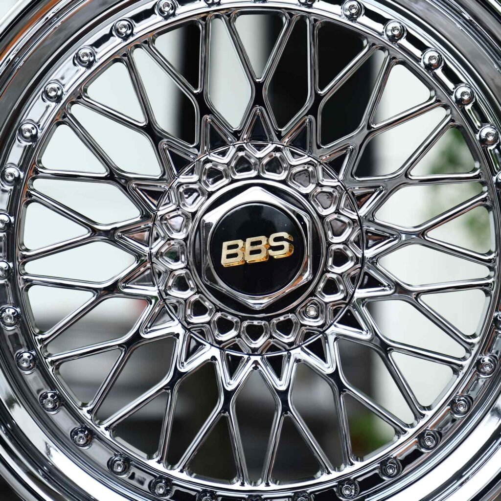Mercedes-Benz E-Class W213 wheels – Chrome Cross-Lace Mesh Riveted Deep Lip (BBS-Style), lip and barrel detail