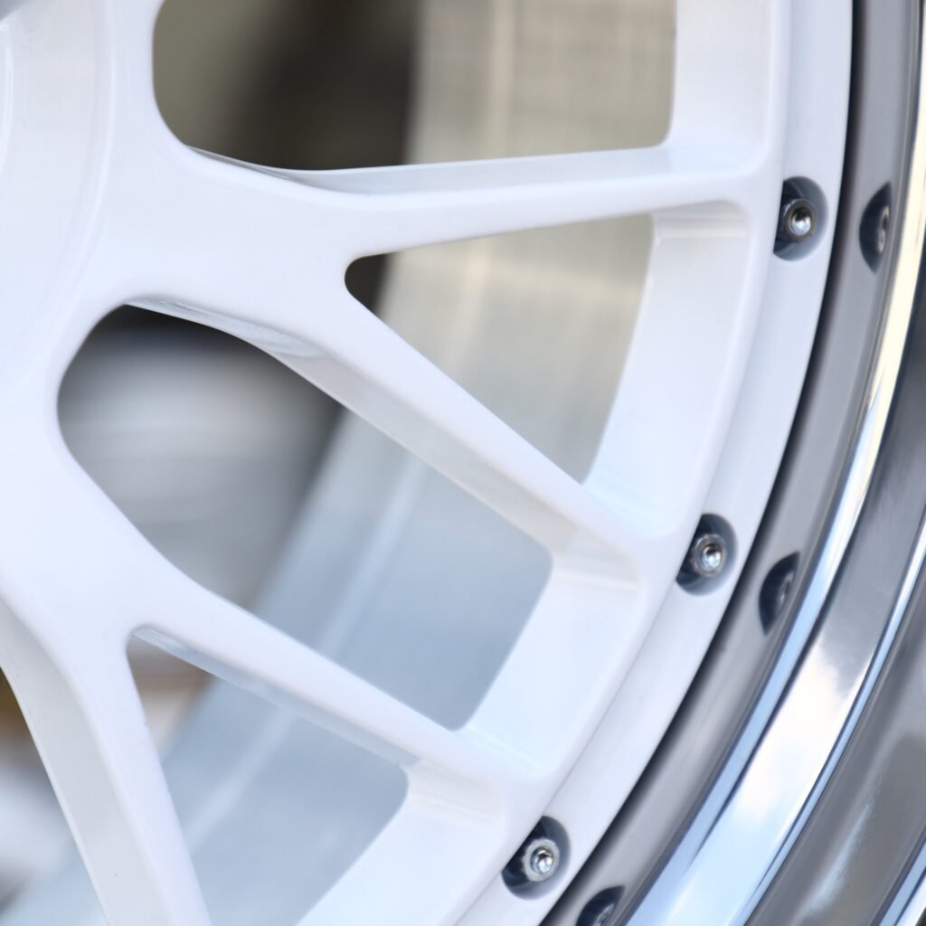 Toyota GR Supra wheels – Gloss White Mesh 2-Piece Polished Deep Lip (BBS-Style), lip and barrel detail