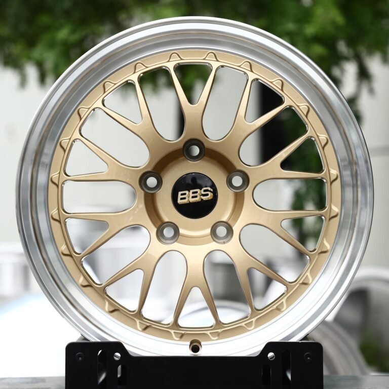 Toyota Yaris wheels – Gold Mesh Polished Lip (BBS-Style), front view