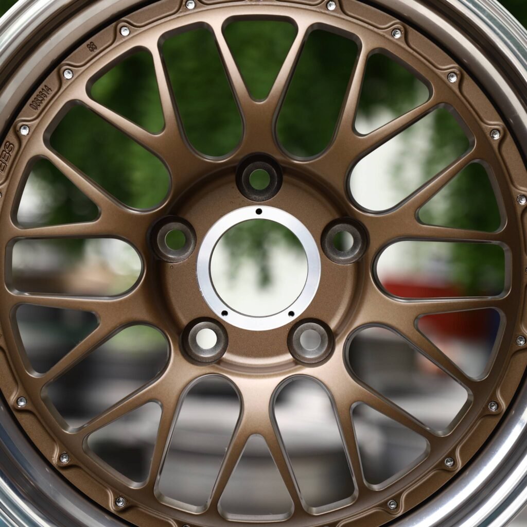 Audi A4 B9 wheels – Matte Bronze Cross-Spoke Mesh 2-Piece Polished Lip (BBS-Style), lip and barrel detail