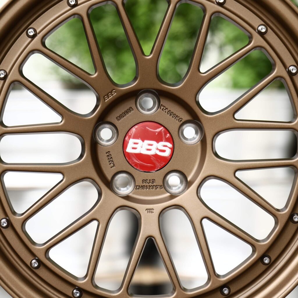 Mercedes-Benz E-Class W213 wheels – Matte Bronze Mesh Riveted Lip (BBS-Style), lip and barrel detail
