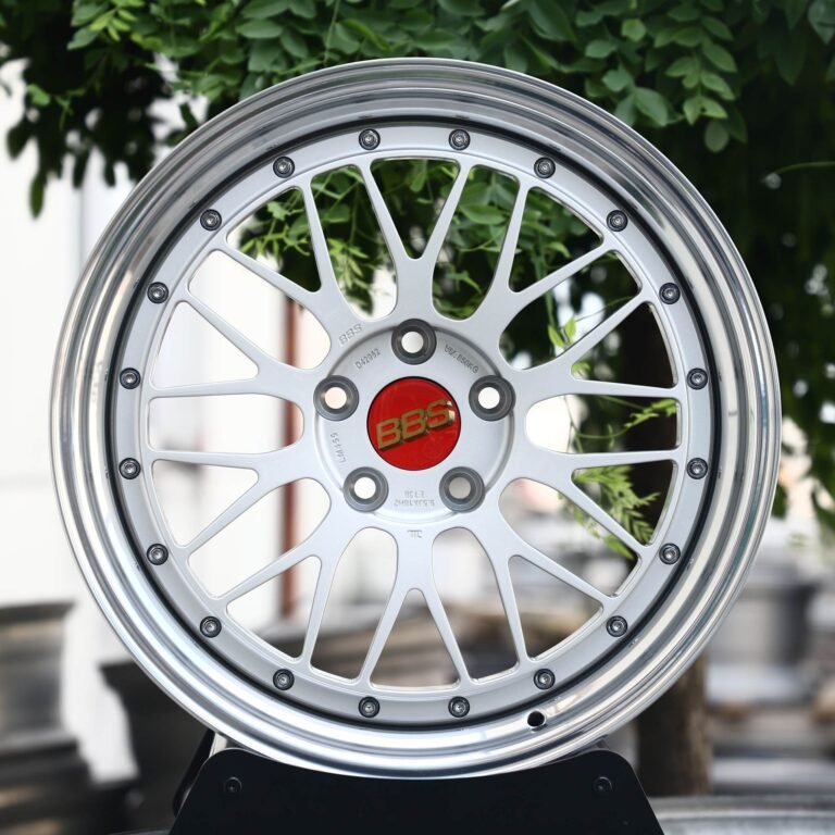 BMW M3 wheels – Silver Cross-Spoke Mesh 2-Piece Riveted Polished Lip (BBS-Style), front view