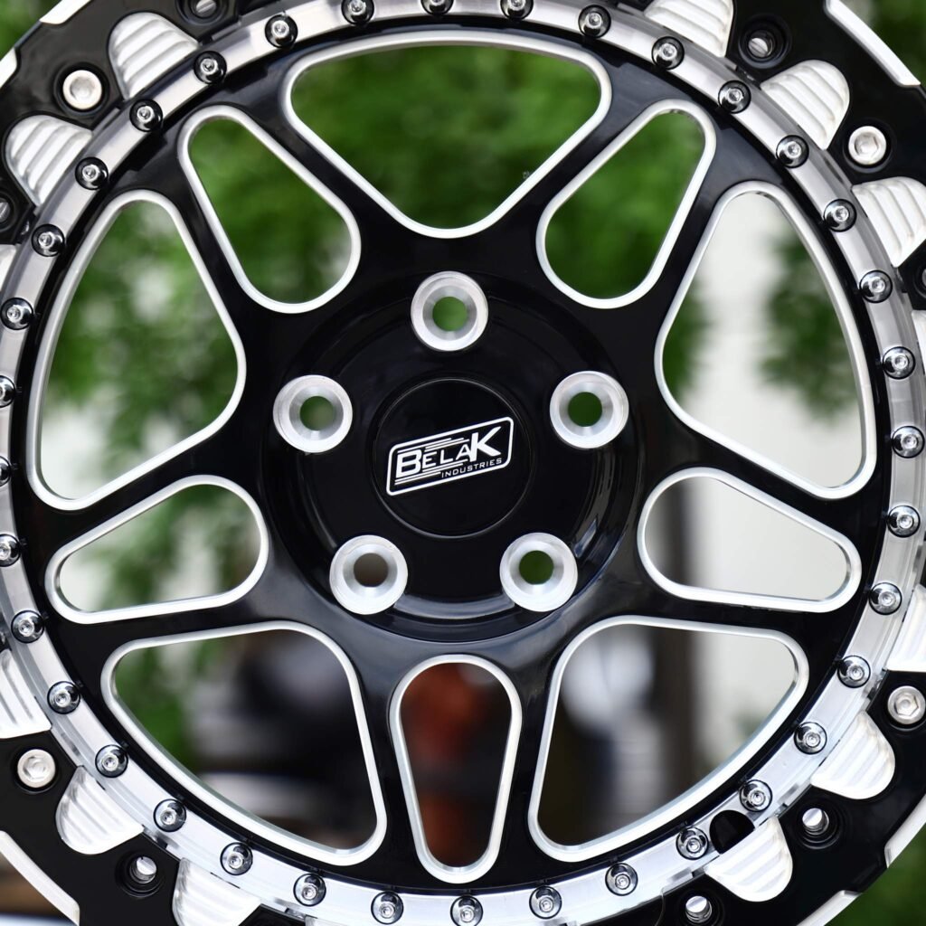 Dodge Charger wheels – Black Machined Beadlock Star 5-Spoke (Belak-Style), lip and barrel detail