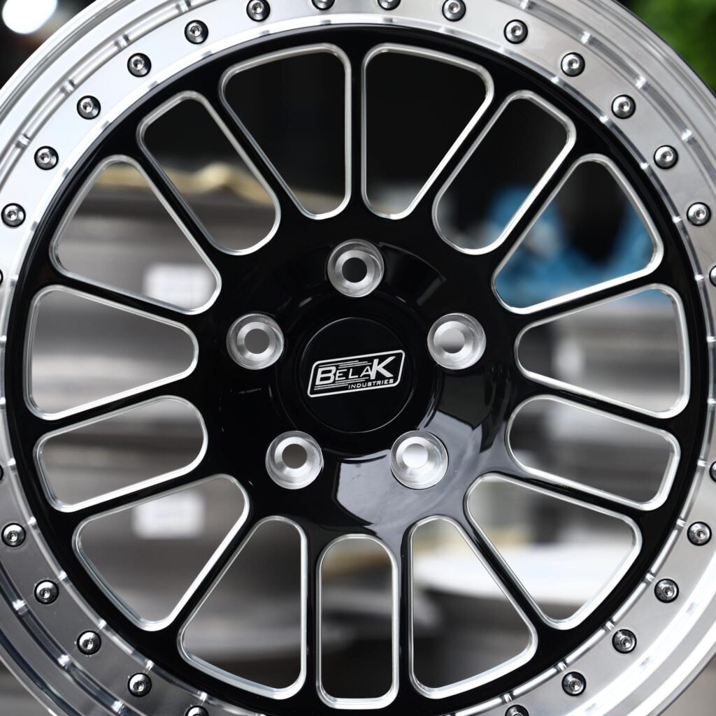 Dodge Charger wheels – Gloss Black Milled Mesh Polished Riveted Lip (Belak-Style), lip and barrel detail