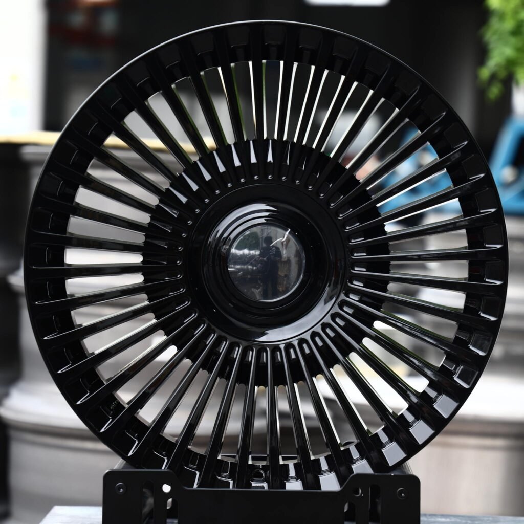 Audi Q7 wheels – Gloss Black Multi-Spoke, rear view