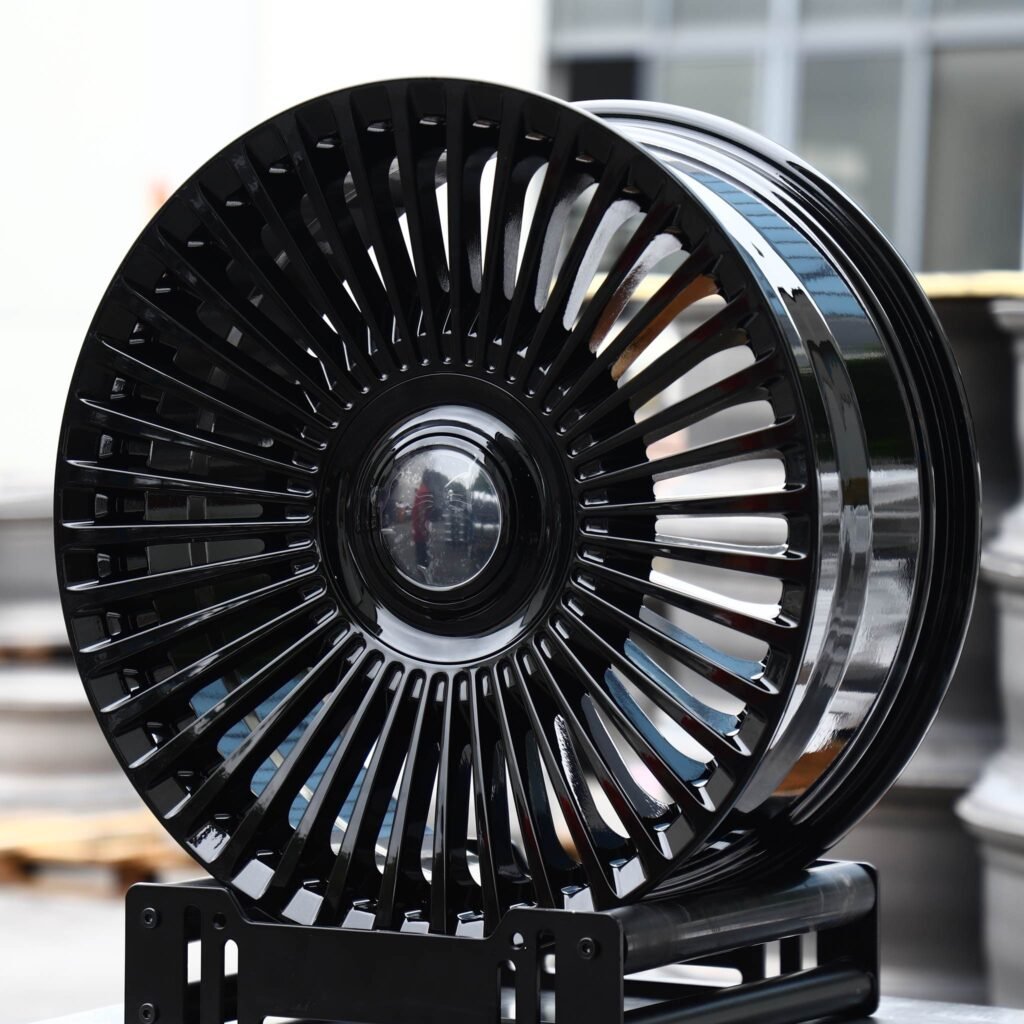 Lexus LS wheels – Gloss Black Multi-Spoke, close-up view