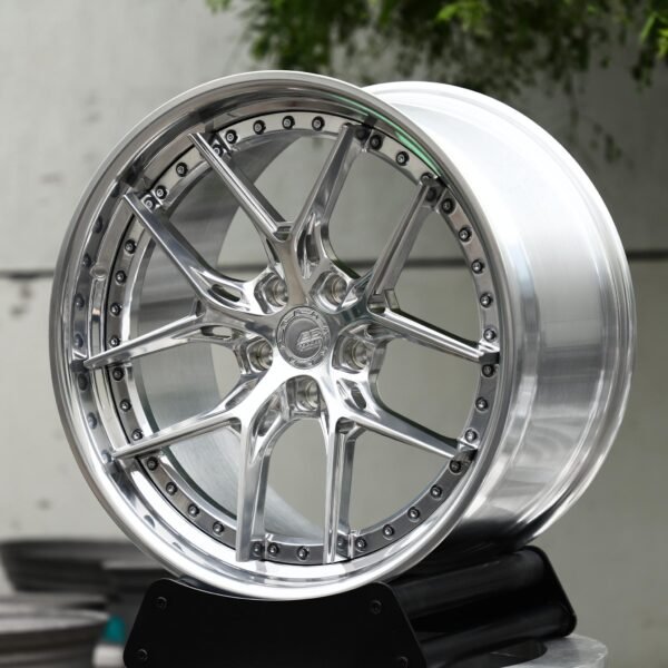 BMW M3 wheels – Polished 10 Y-Spoke 2-Piece Riveted Lip, front view