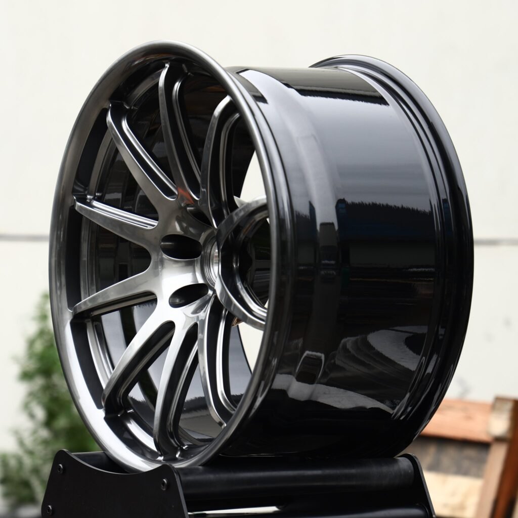 5x112 wheels – Black Chrome 10-Spoke, side view