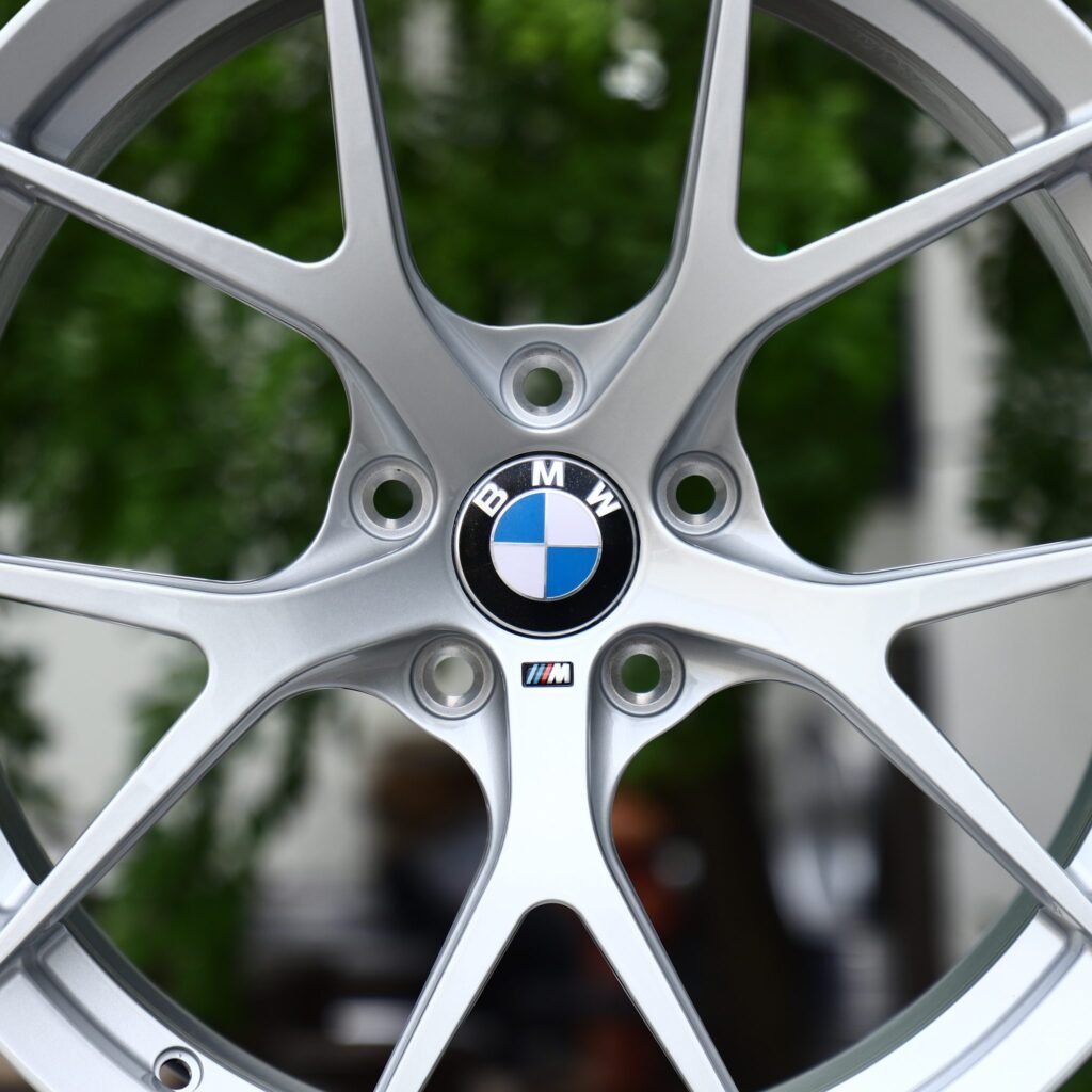 BMW 3 Series wheels – Bright Silver 5 Y-Spoke (BMW OEM-Style), view 8