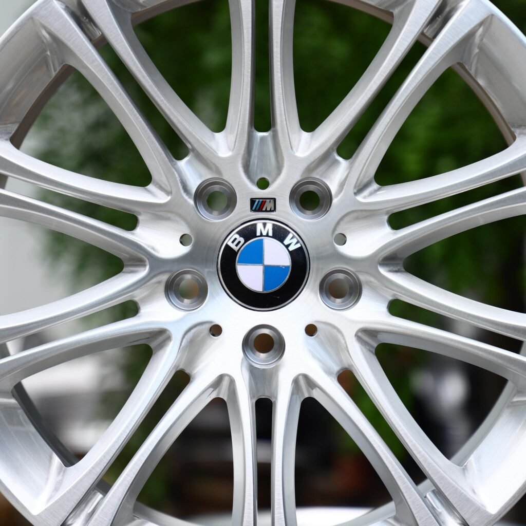 BMW M3 G80 wheels – Bright Silver Machined Twin 10-Spoke (BMW OEM-Style), lip and barrel detail