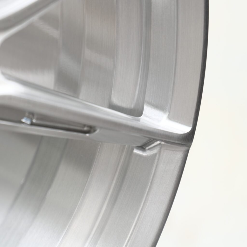 BMW M3 G80 wheels – Brushed Silver 10-Spoke Side-Milled (BMW OEM-Style), lip and barrel detail