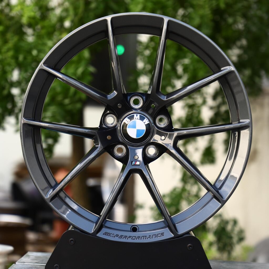 BMW X3 wheels – Gloss Black 10-Spoke (BMW OEM-Style), front view