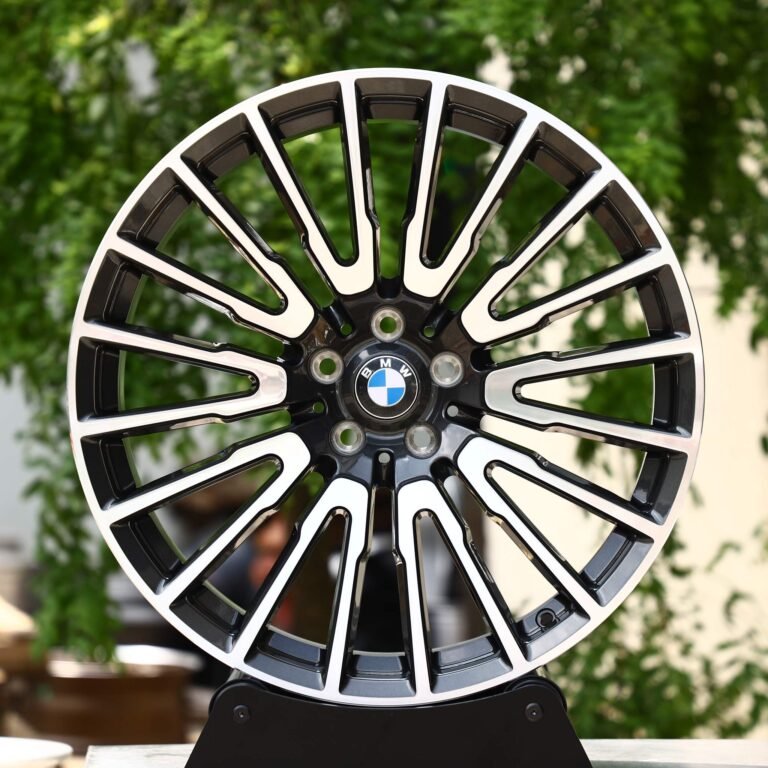 BMW M2 wheels – Gloss Black Machined Multi-Spoke (BMW OEM-Style), front view