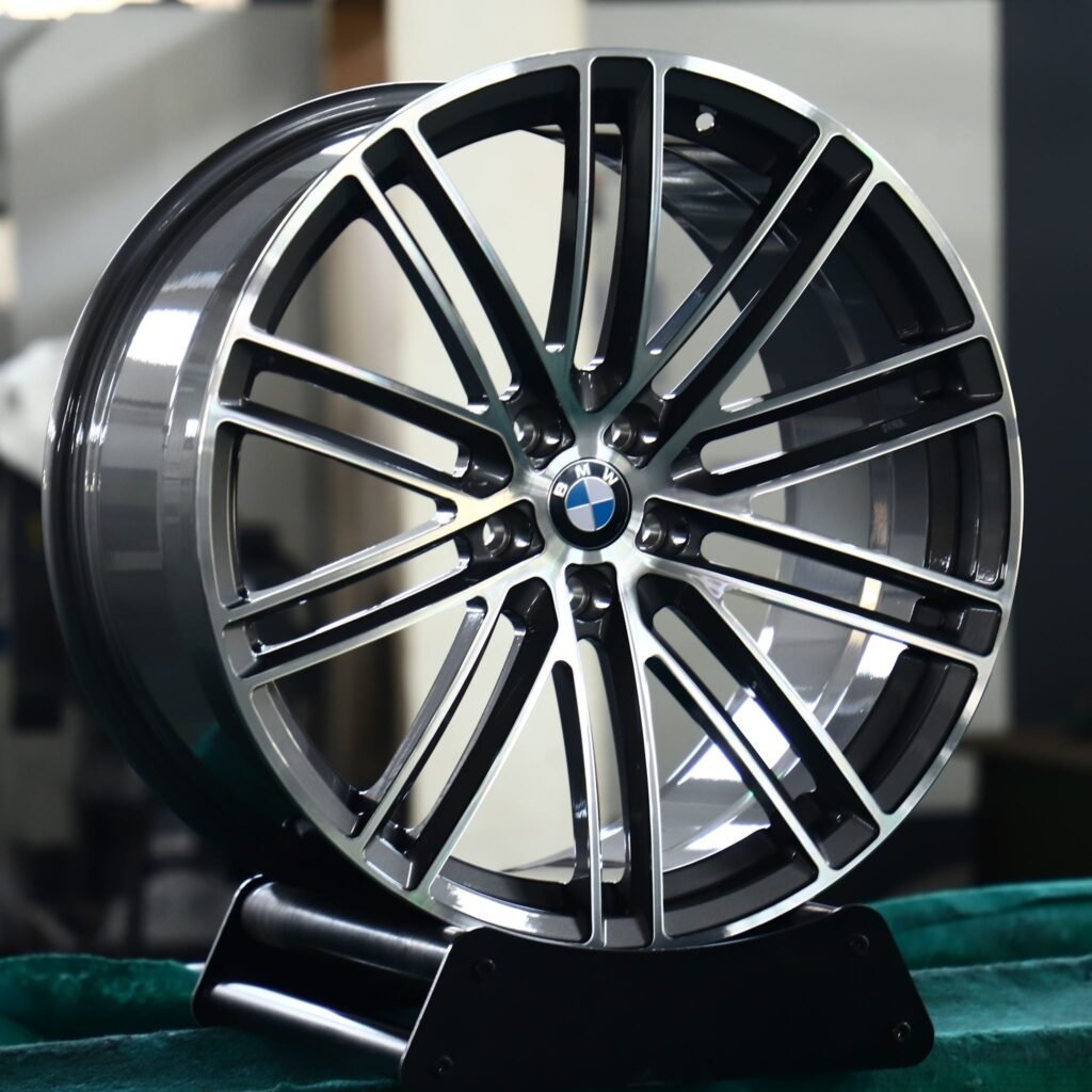 BMW 5 Series wheels – Gloss Black Machined Twin Multi-Spoke (BMW OEM-Style), angled view