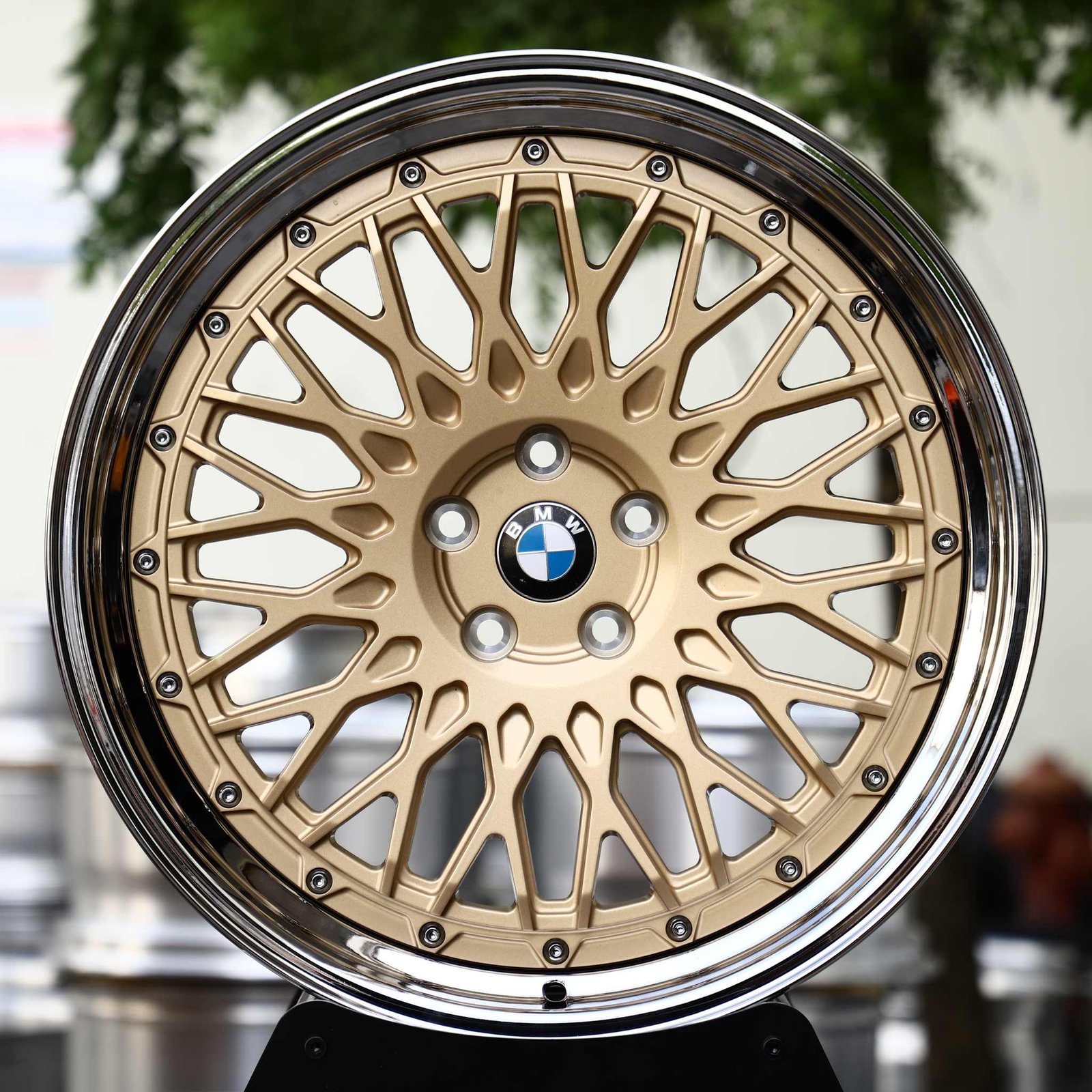 BMW M3 wheels – Gold Cross-Lace Mesh 2-Piece Polished Deep Lip (BMW OEM-Style), front view