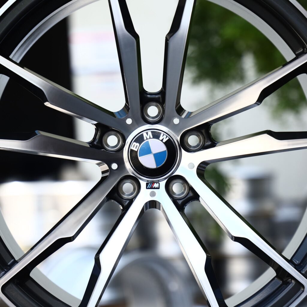 BMW M5 wheels – Gunmetal Machined 5 Double-Spoke (BMW OEM-Style), angled view
