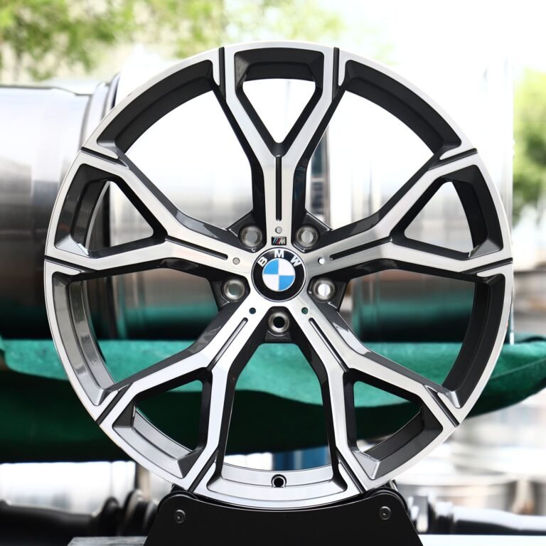 BMW M2 wheels – Gunmetal Machined 5 Y-Spoke (BMW OEM-Style), front view