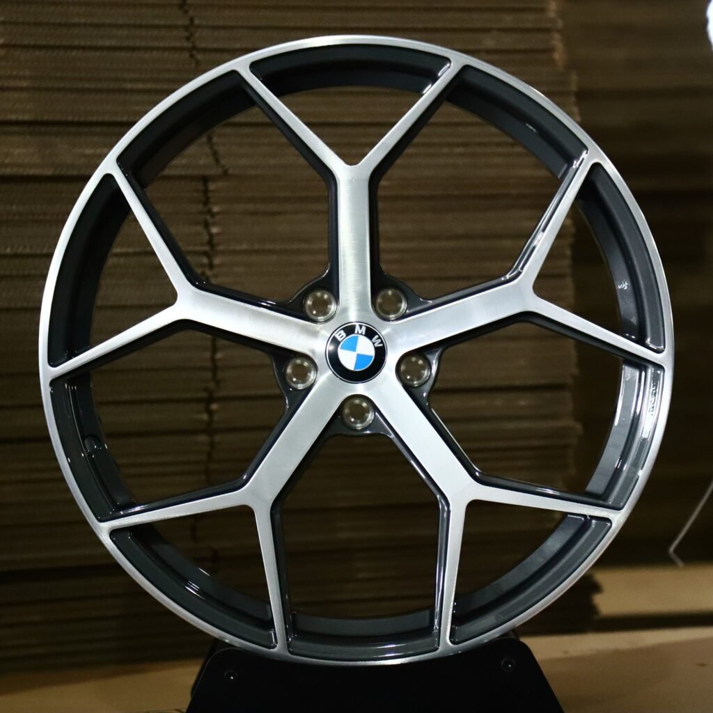 BMW Z4 wheels – Gunmetal Machined 5 Y-Spoke (BMW OEM-Style), front view