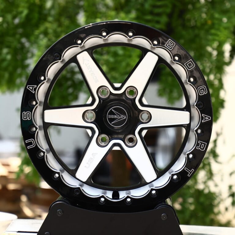 Toyota Land Cruiser wheels – Black Machined 6-Spoke Scalloped Bolted Ring Beadlock (Bogart-Style), front view
