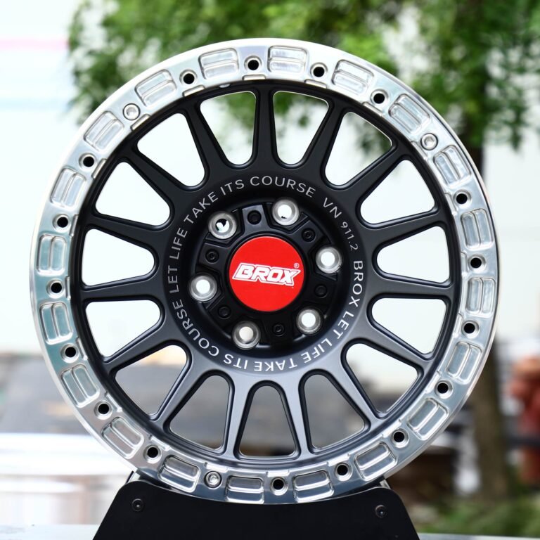 Chevrolet Silverado 1500 wheels – Gunmetal 16-Spoke Polished Bolted Ring Beadlock (Brox-Style), front view