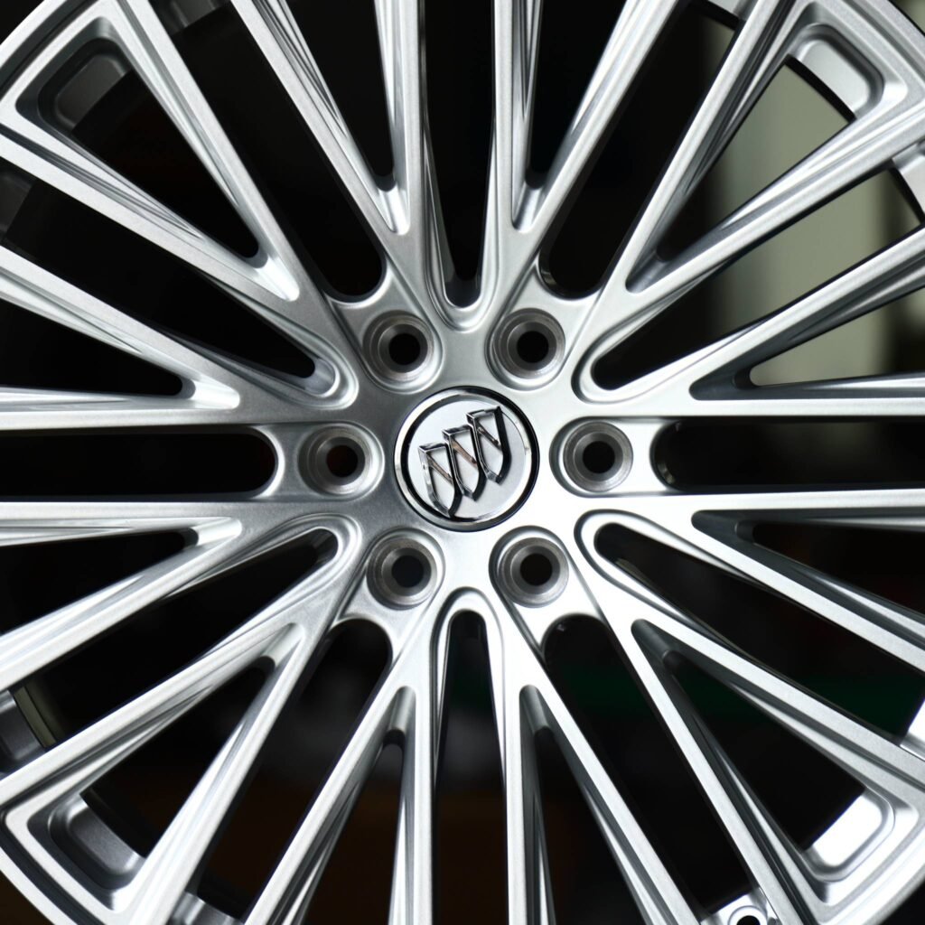 Buick Regal wheels – Silver Multi-Spoke (Buick OEM-Style), lip and barrel detail