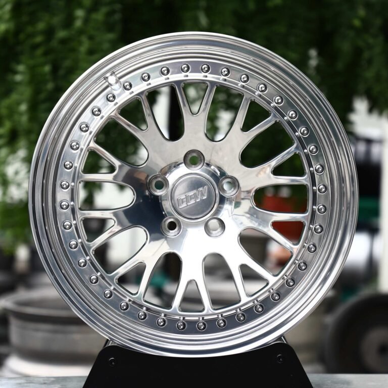 BMW M3 wheels – Mirror Polished Mesh 2-Piece Riveted (CCW-Style), front view