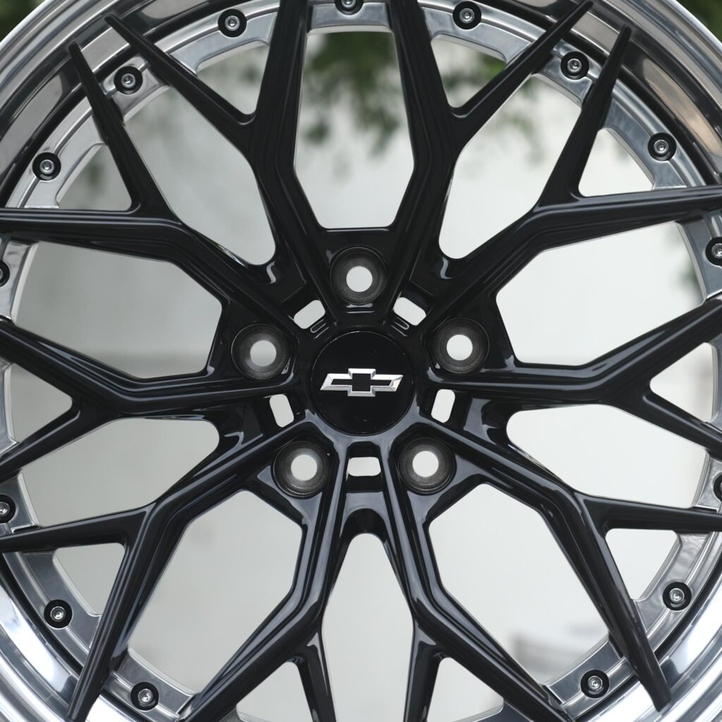 5x120 wheels – Gloss Black Y-Spoke Mesh 2-Piece Polished Deep Lip (Chevrolet OEM-Style), side view