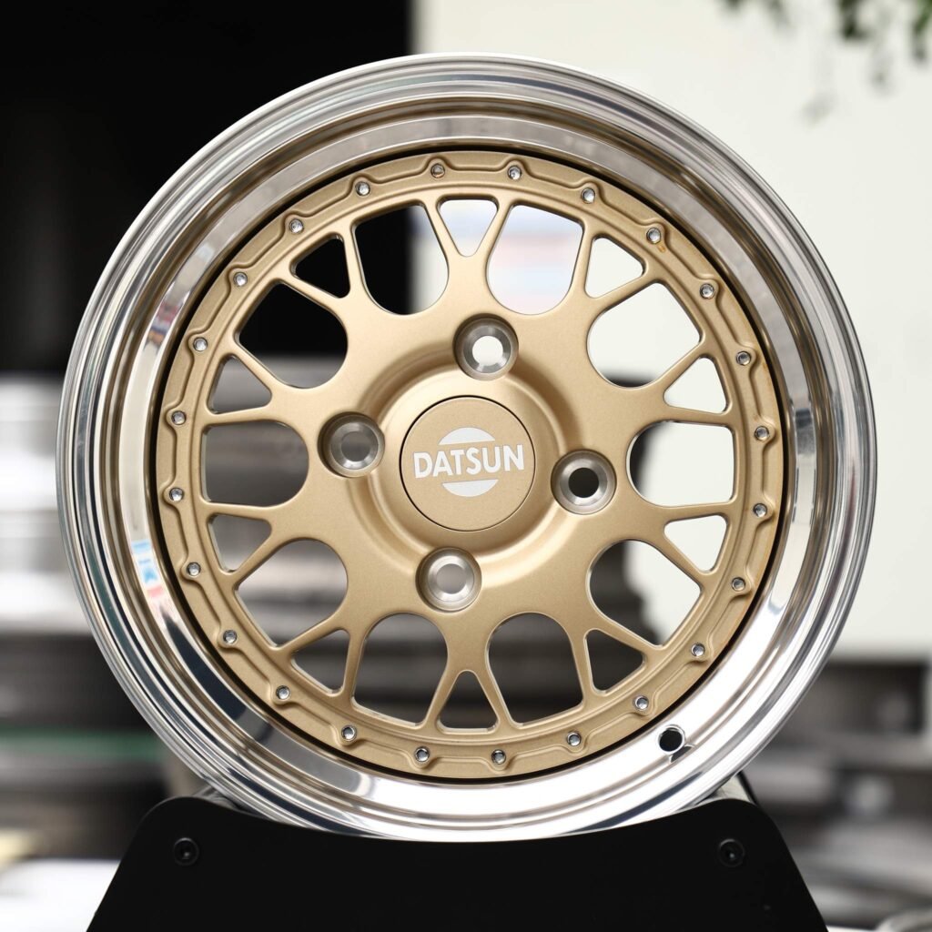 Datsun on-DO wheels – Gold Cross-Spoke Mesh 2-Piece Polished Lip (Datsun OEM-Style), front view