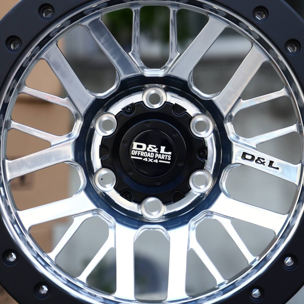 Toyota Tacoma wheels – Polished Mesh Black Bolted Ring Beadlock (D&L-Style), lip and barrel detail