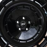 ANK-82118 — спицы крупным планом