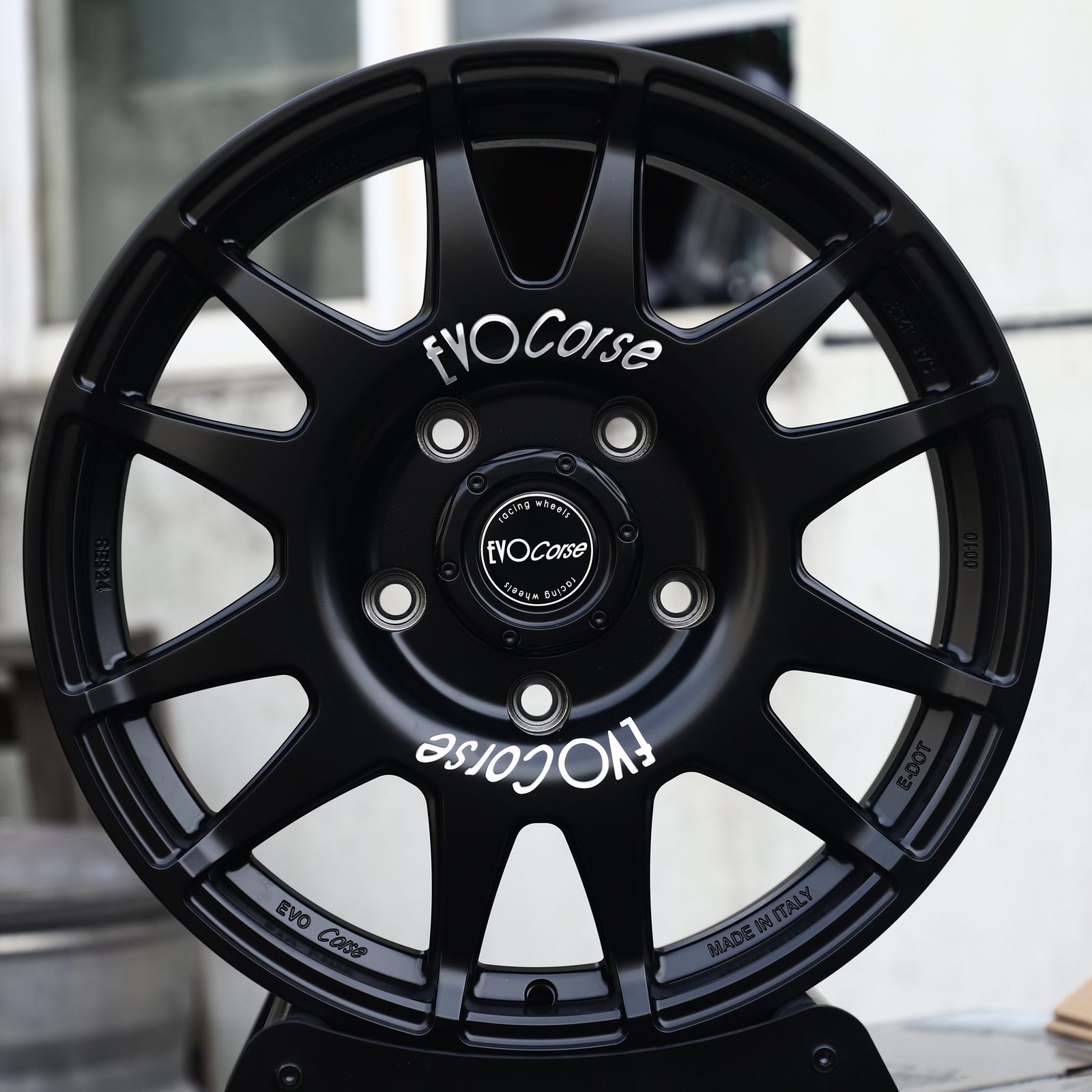 Jeep Wrangler JL wheels – Matte Black 12-Spoke Rally (EVO Corse-Style), front view