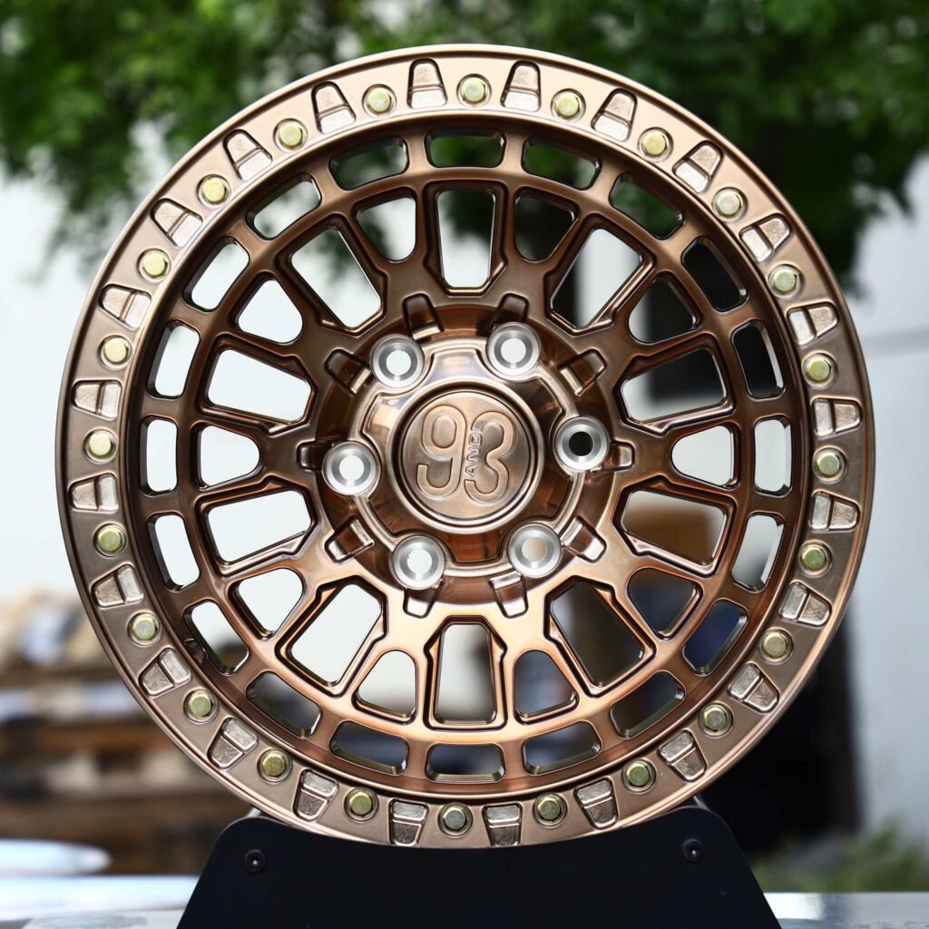 Ford Bronco wheels – Bronze Mesh Bolted Ring Round Cap, front view