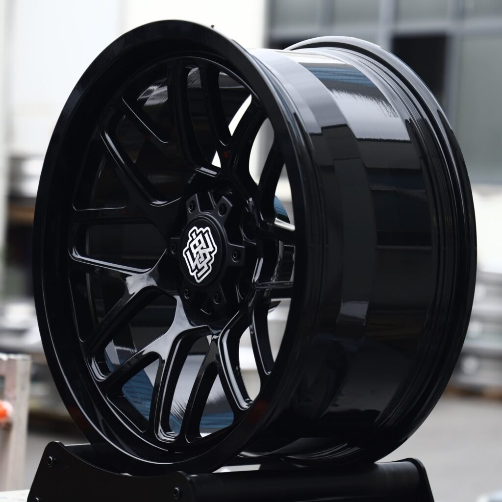 6x135 wheels – Gloss Black 9 Y-Spoke Mesh, side view