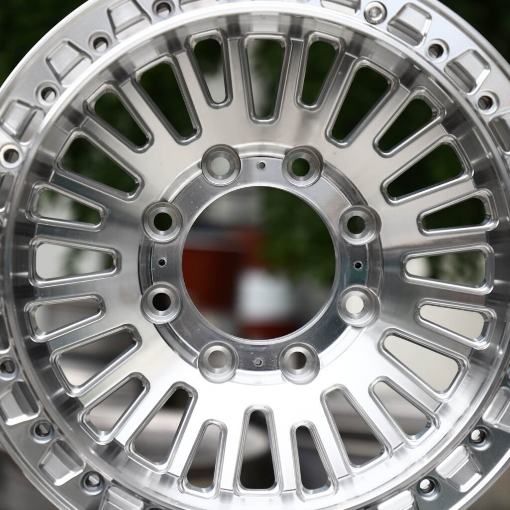 Chevrolet Silverado 2500HD wheels – Mirror Polished Fine Multi-Spoke Beadlock, lip and barrel detail