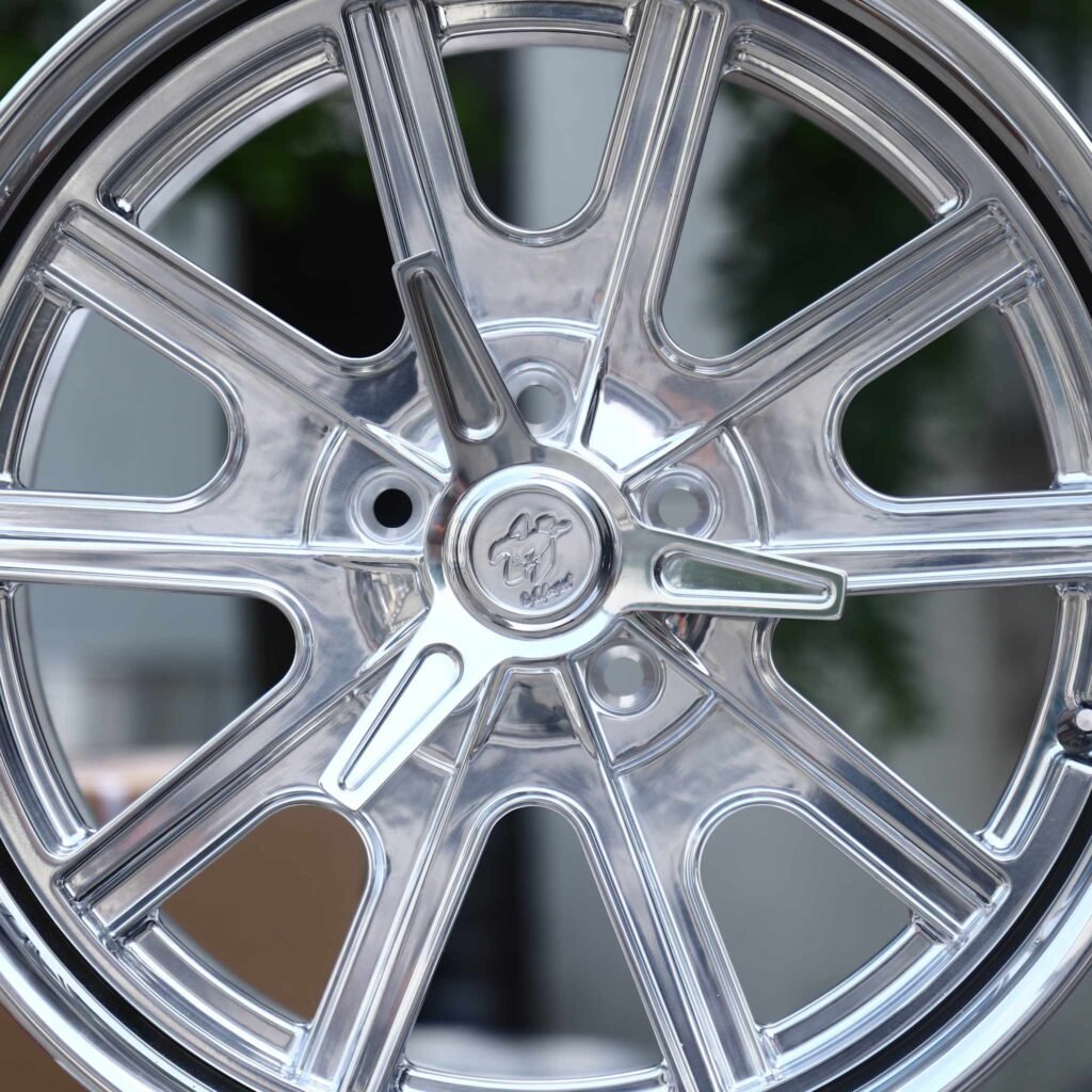 Tesla Model 3 wheels – Polished 10-Spoke 2-Piece Deep Lip, lip and barrel detail