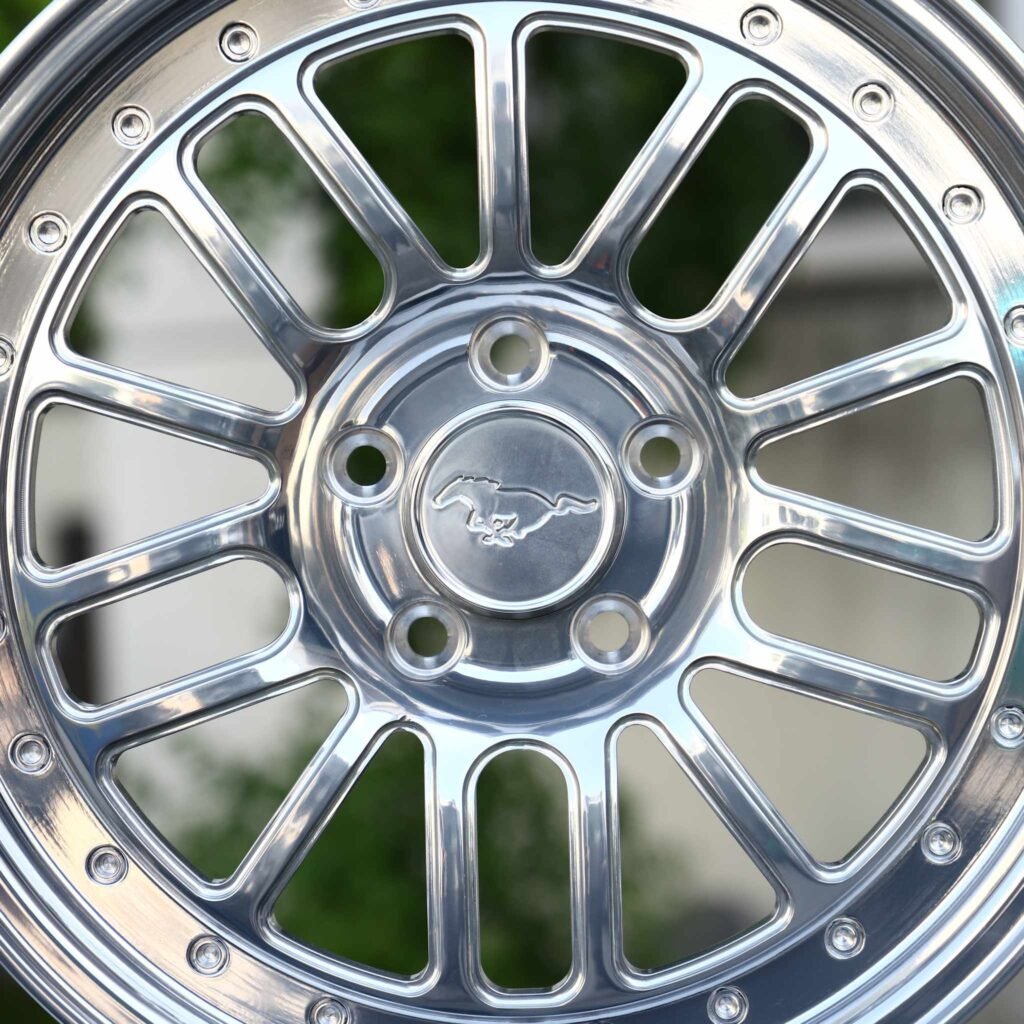 Ford Mustang wheels – Polished Ringed 15-Spoke (Ford Mustang OEM-Style), lip and barrel detail
