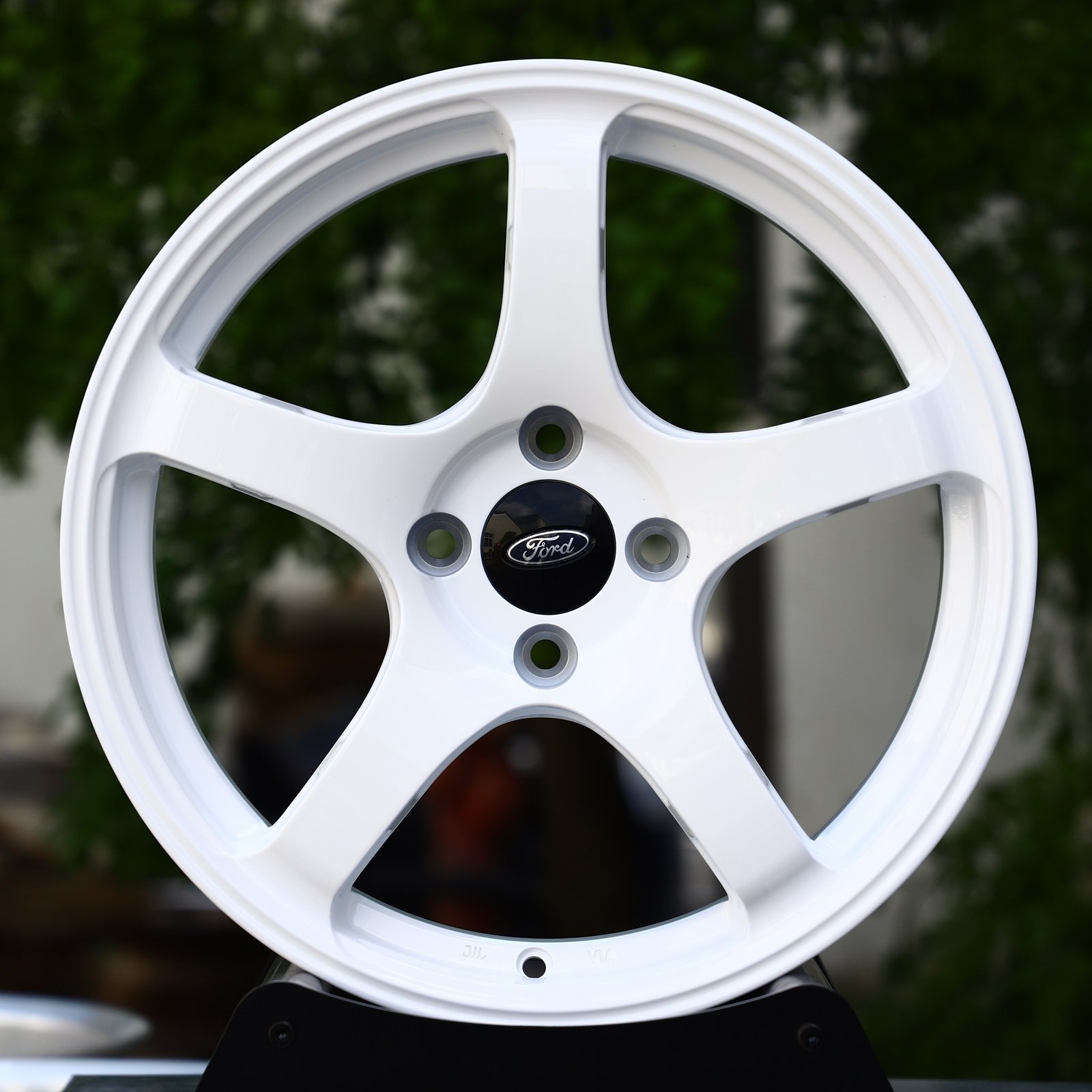 Ford Fiesta wheels – Gloss White 5-Spoke (Ford OEM-Style), front view