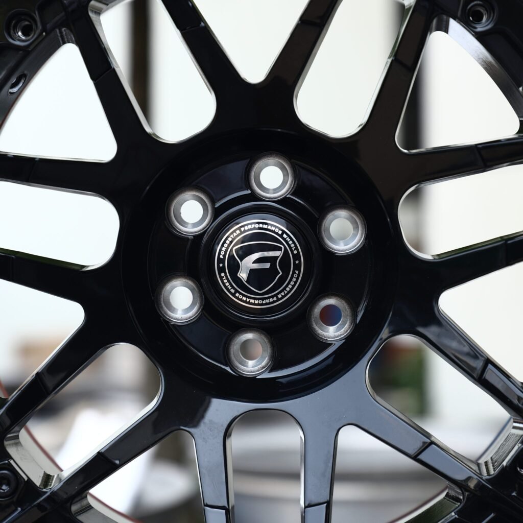 Toyota Tacoma wheels – Gloss Black Mesh Beadlock (Forgestar-Style), lip and barrel detail
