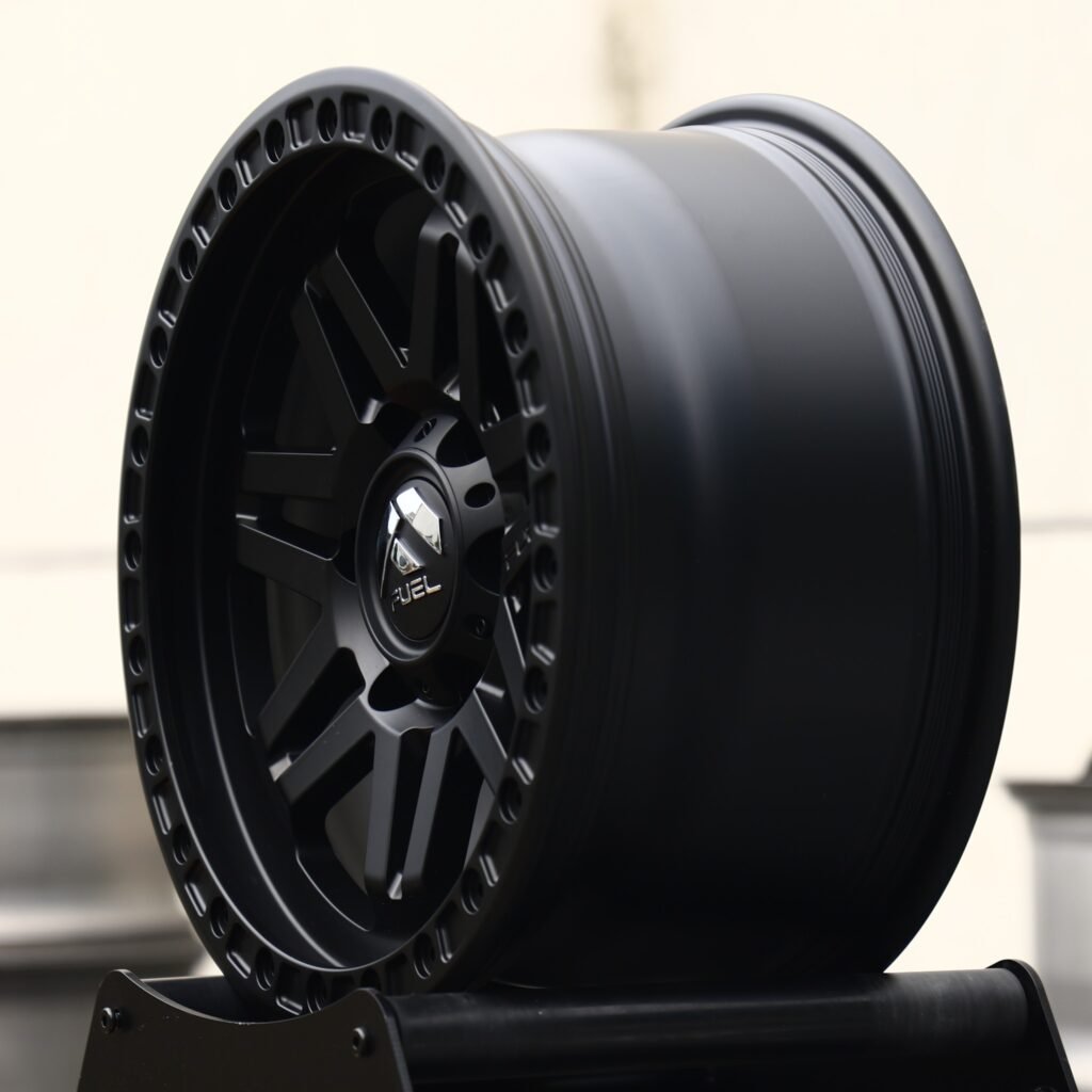 6x139.7 wheels – Matte Black 6 Split-Spoke (Fuel-Style), side view
