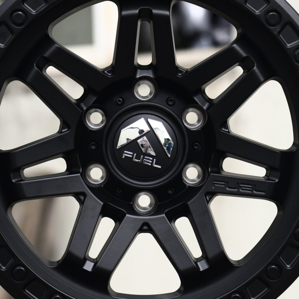 Chevrolet Tahoe wheels – Matte Black 6 Split-Spoke (Fuel-Style), view 8