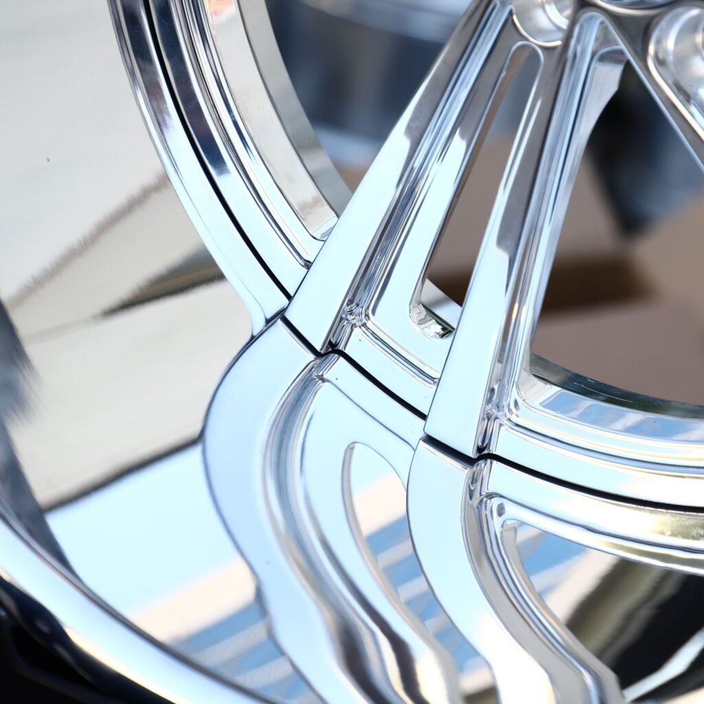 GMC Terrain wheels – Polished Directional Twin-Spoke 2-Piece Deep Lip (GMC OEM-Style), lip and barrel detail