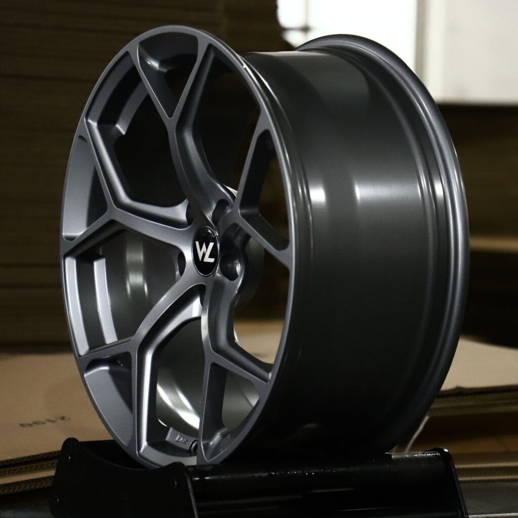 5x114.3 wheels – Gunmetal 5 Y-Spoke Concave, side view