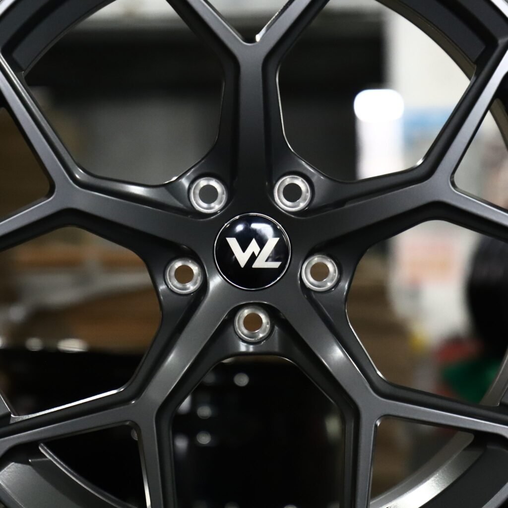 Tesla Model 3 wheels – Gunmetal 5 Y-Spoke Concave, lip and barrel detail