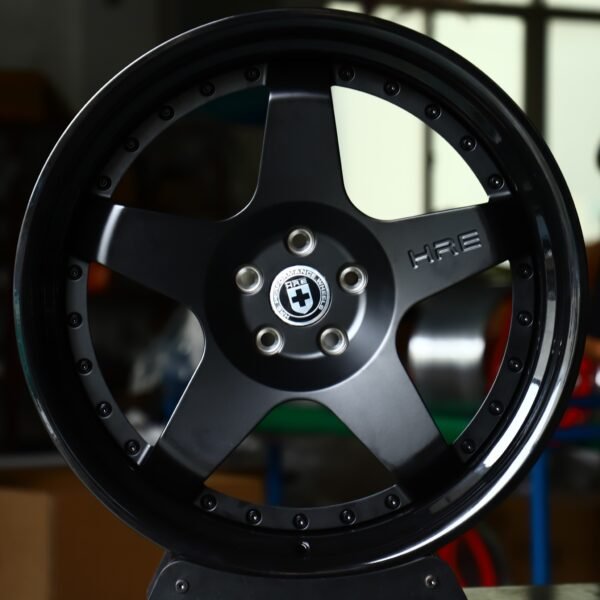 HRE-Style 2-Piece Satin Black 5-Spoke Riveted Lip Forged Wheels – Porsche Cayenne / Macan Fitment (5-Lug) 2-Piece forged wheel