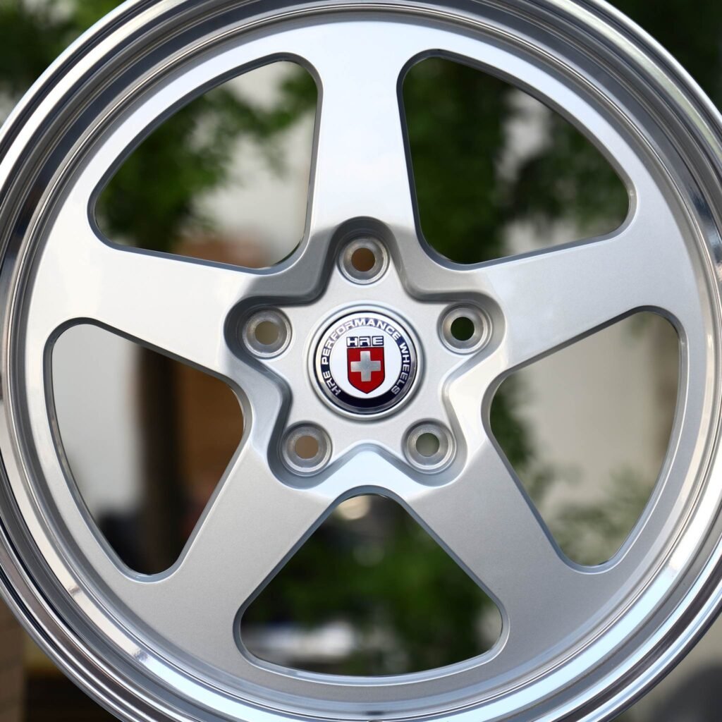 Toyota GR Supra wheels – Bright Silver 5-Spoke Polished Deep Lip (HRE-Style), lip and barrel detail