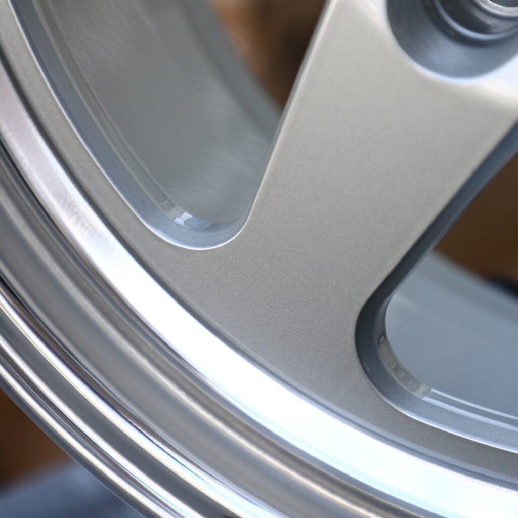 Audi A4 B9 wheels – Bright Silver 5-Spoke Polished Deep Lip (HRE-Style), rear view