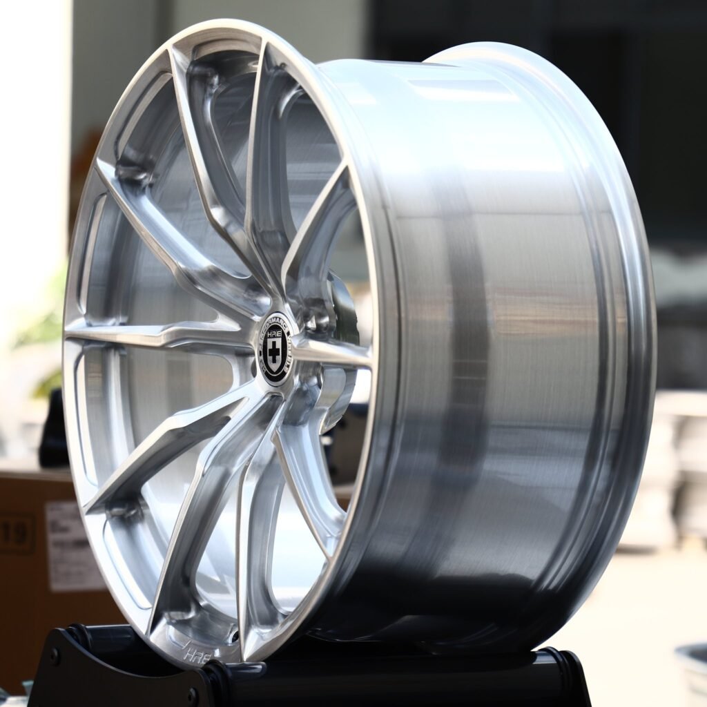 Toyota Camry wheels – Brushed Silver 10-Spoke Concave (HRE-Style), angled view