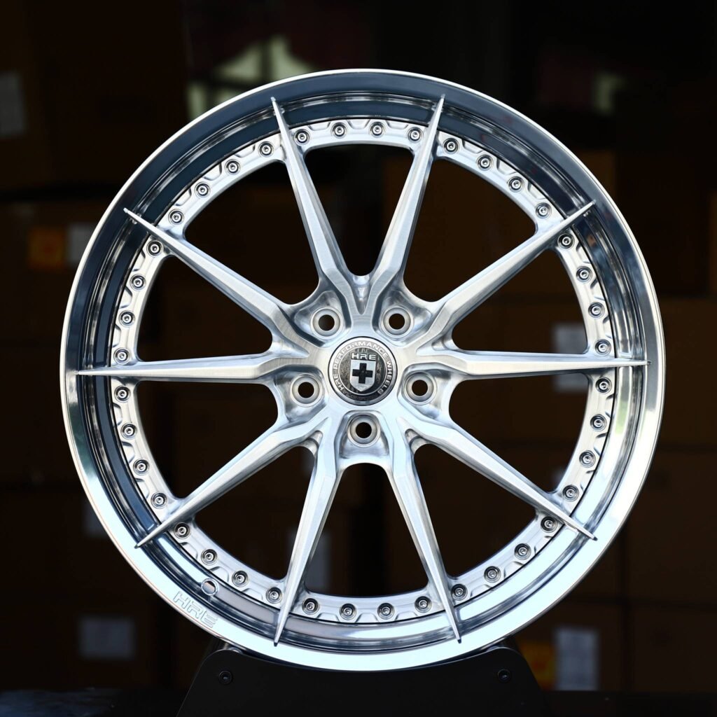 Porsche 911 wheels – Brushed Silver Split 10-Spoke 2-Piece Riveted (HRE-Style), front view