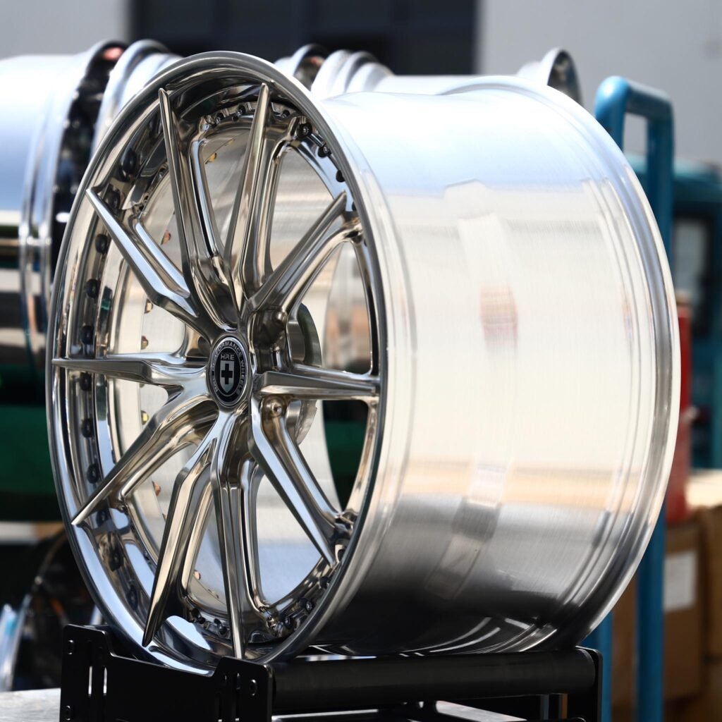 5x130 wheels – Mirror Polished 10-Spoke 2-Piece Riveted (HRE-Style), side view
