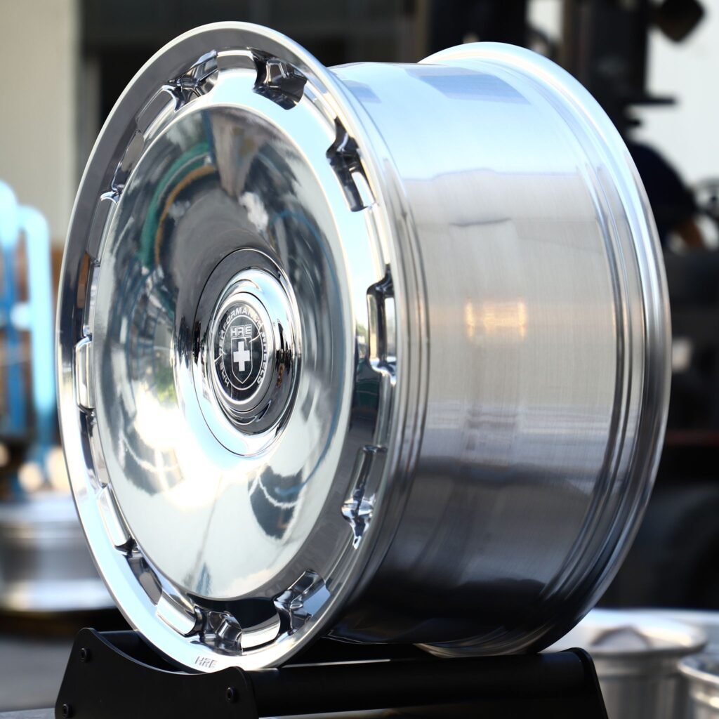 5x112 wheels – Polished Chrome Turbine Disc (HRE-Style), side view